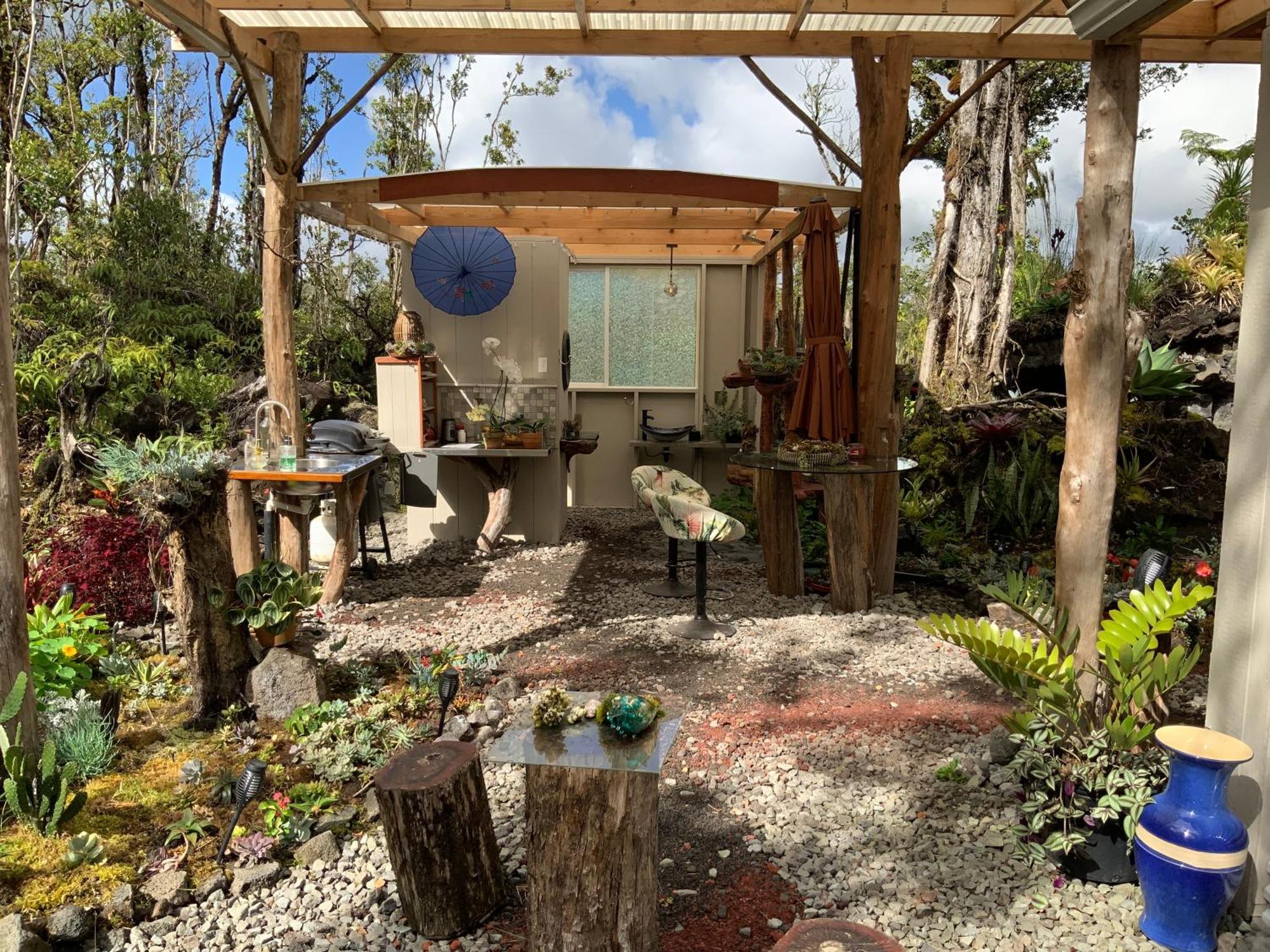 Exotic Garden Cottage At Amazing Volcano Fissure Mountain View エクステリア 写真